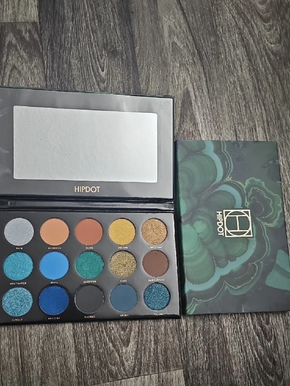 Hipdot Eye Shadow Palette - Blue & Teal Shades